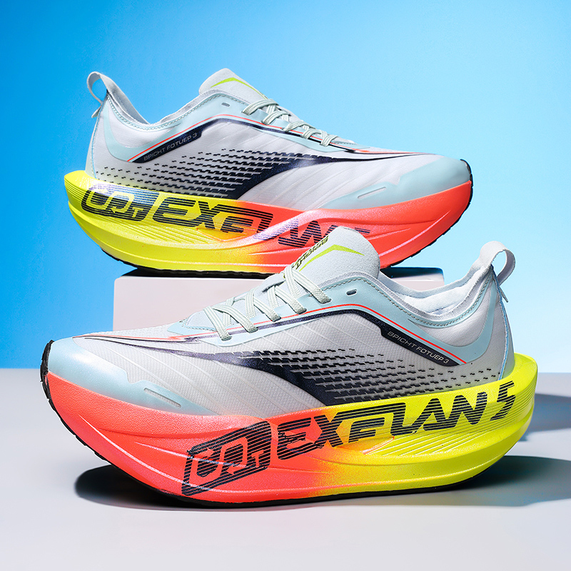 أحذية رياضية احترافية للسباقات - مراجعة Breathable Mesh Athletic Shoes وسعره